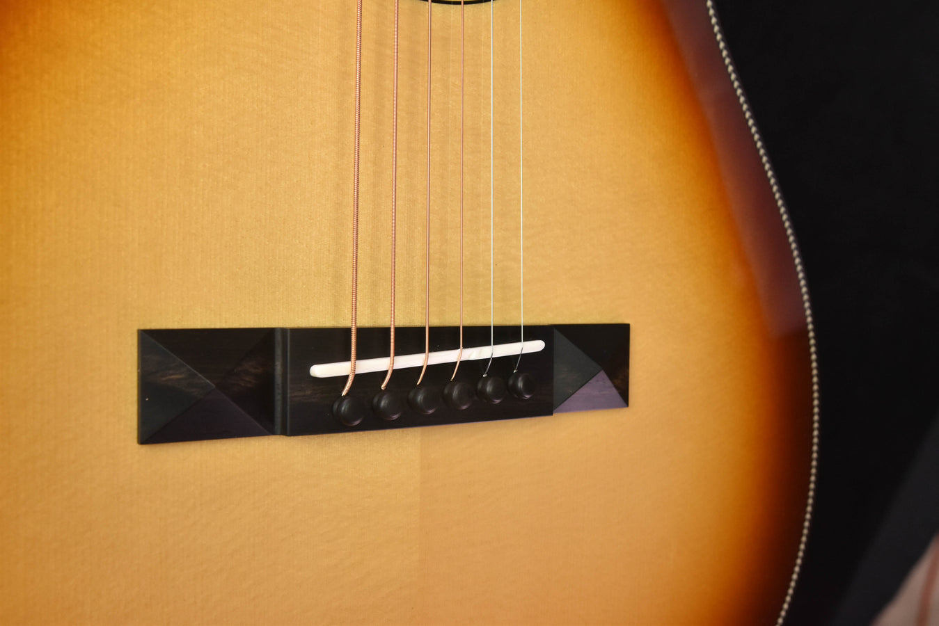 Bedell  Seed to Song Custom Parlor European Spruce, Birdseye Maple Sunburst Guitar