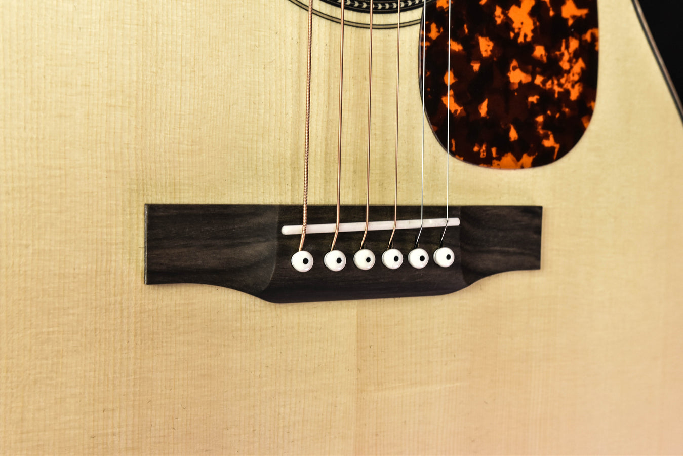 Larrivee OM-03-BH Bhilwara and Alpine Moon Spruce Top