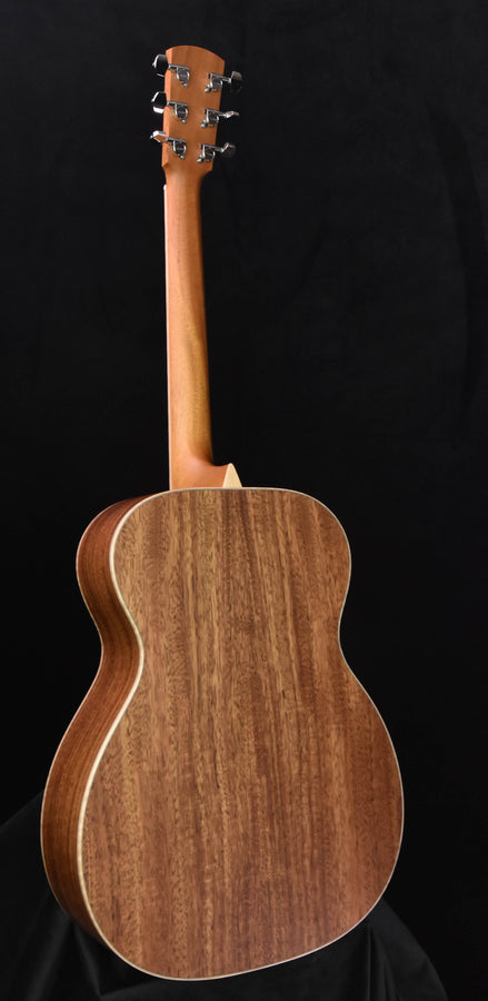 Larrivee OM-03-BH Bhilwara and Alpine Moon Spruce Top