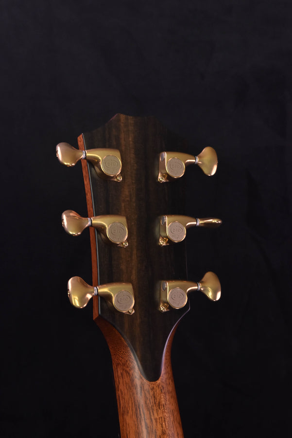 Taylor 912CE Builder's Edition Wild Honey Burst V Class