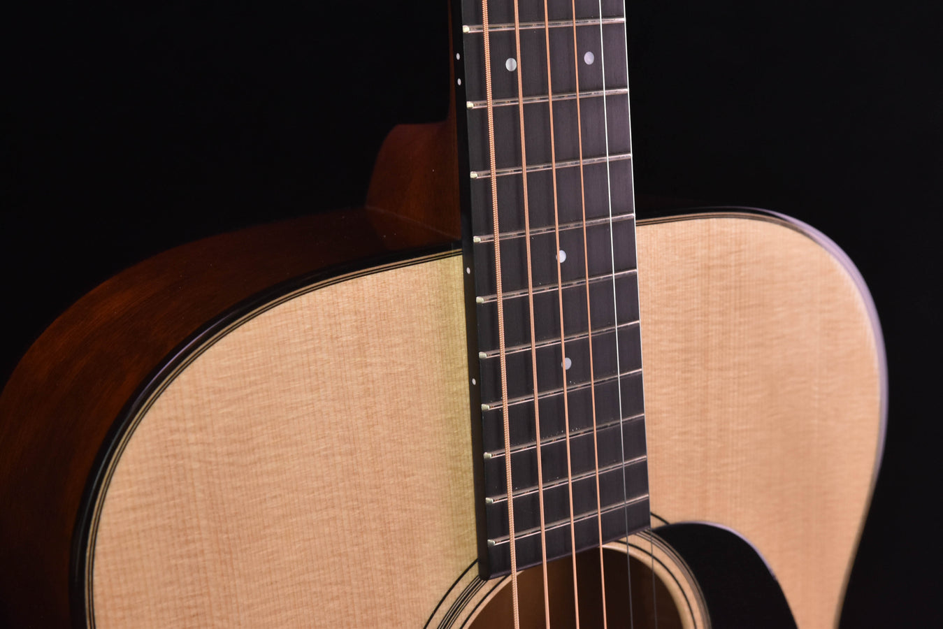 Martin Custom Shop 00 14 Fret Size Sinker Mahogany/ Sitka Spruce