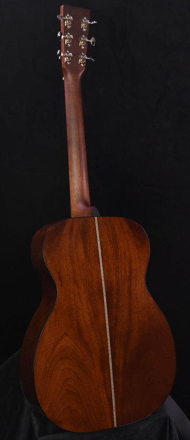 Martin Custom Shop 00 14 Fret Size Sinker Mahogany/ Sitka Spruce