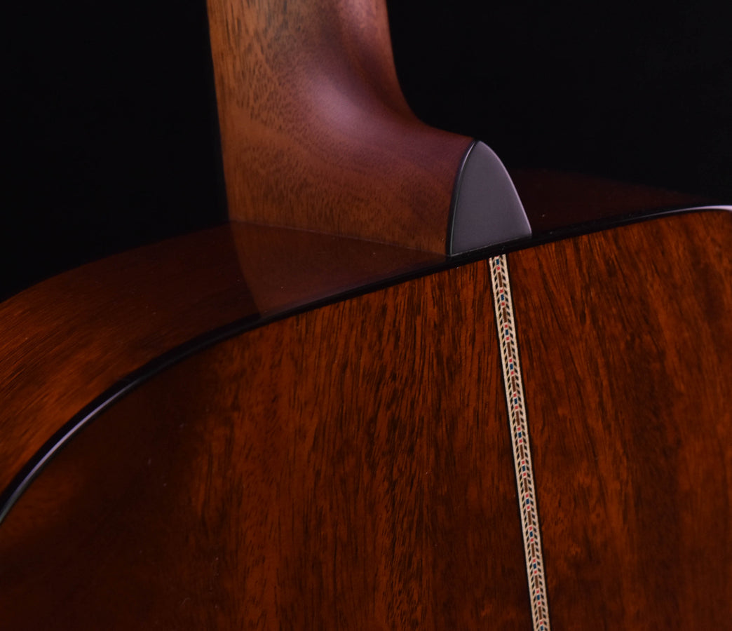 Martin Custom Shop 00 14 Fret Size Sinker Mahogany/ Sitka Spruce