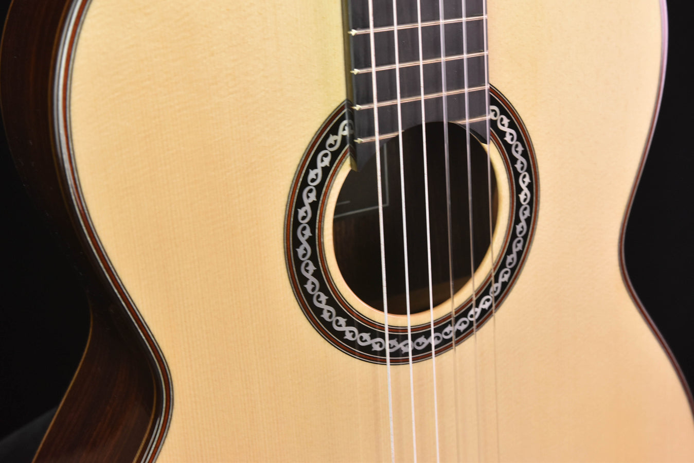 Cordoba C10 Spruce with case