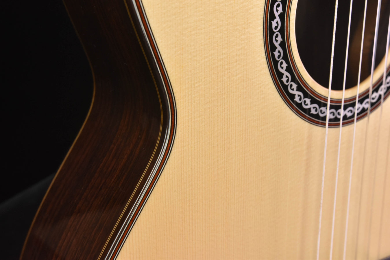 Cordoba C10 Spruce with case