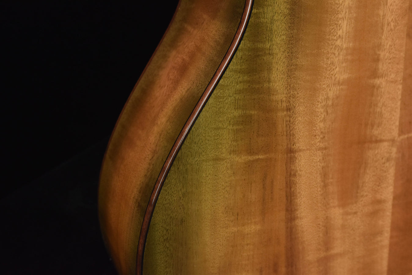 Breedlove Oregon Concert Sweetgrass Burst CE All Myrtlewood Limited Edition