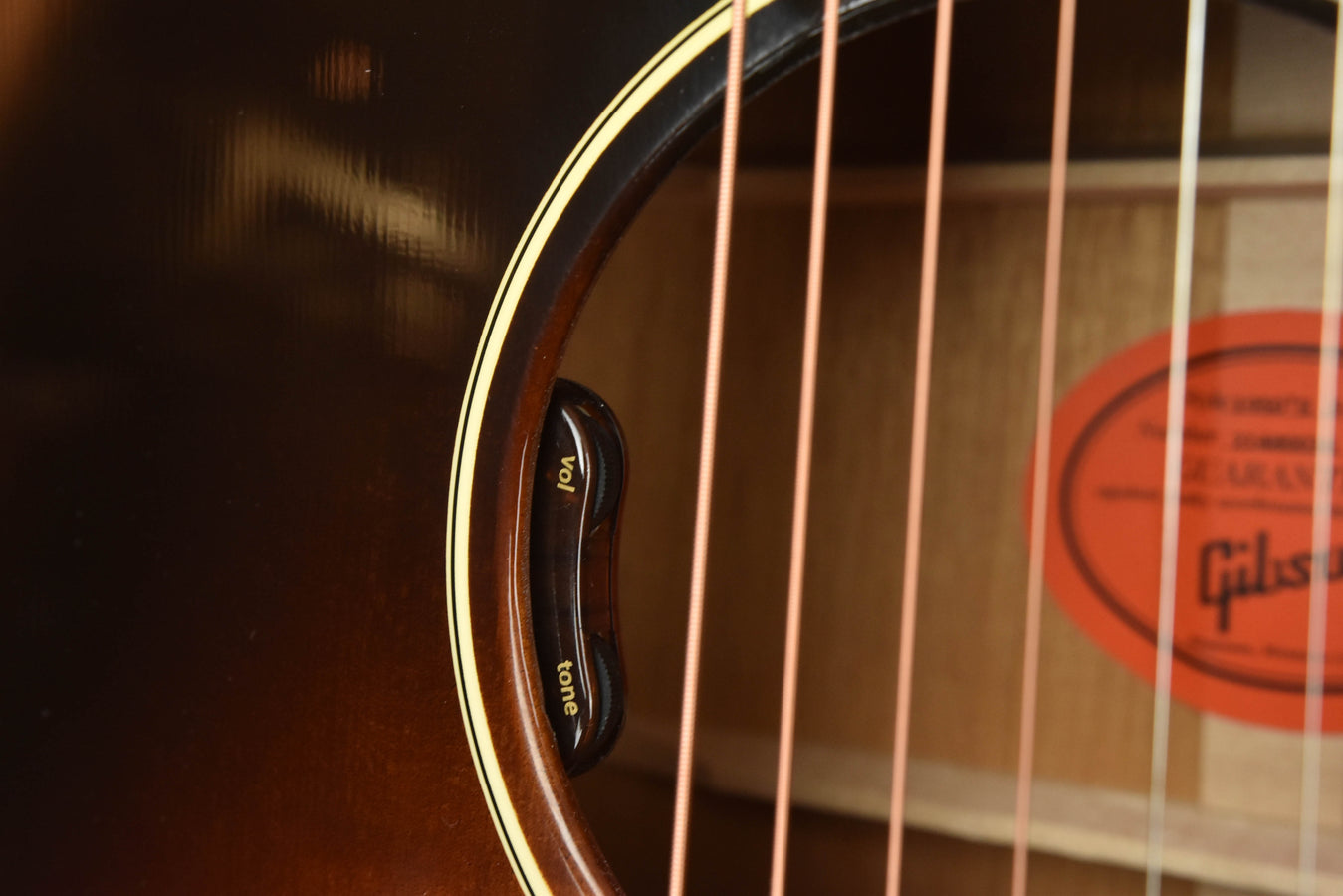 Gibson 50's J-45 Original Vintage Sunburst Finish