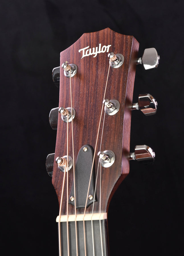 Used Taylor 210E - 2013