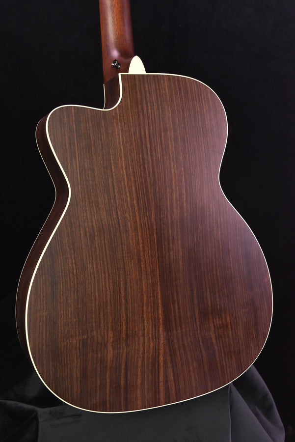 Martin BC-16E Acoustic Bass