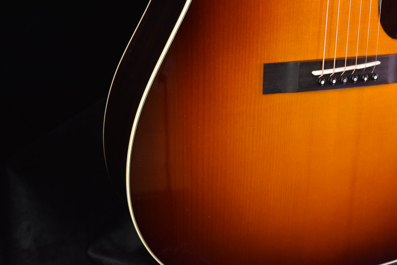 Santa Cruz Vintage Southerner- Adirondack Spruce/ Indian Rosewood, Hide glue and Adi Braces 1 3/4" Nut