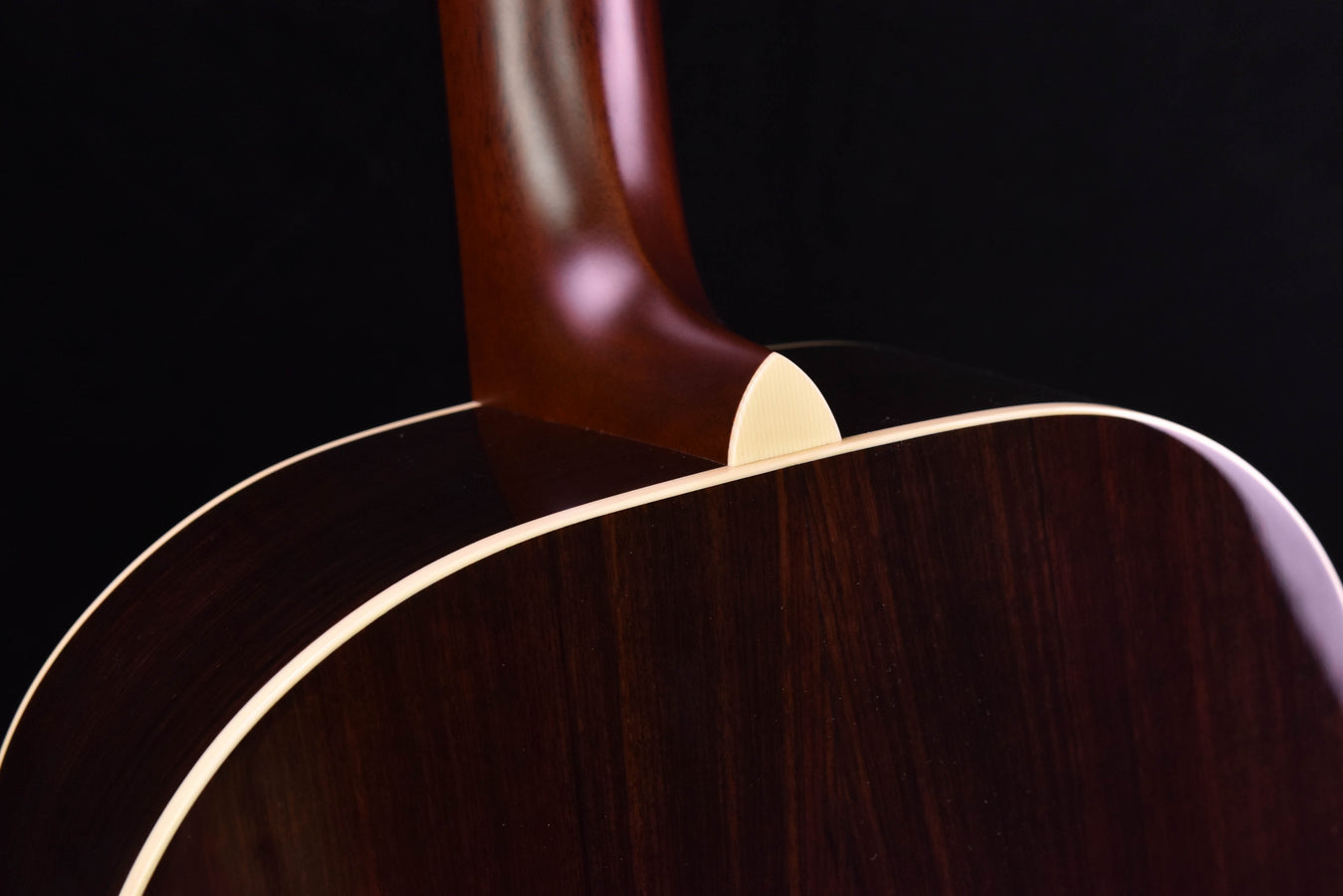 Santa Cruz Vintage Southerner- Adirondack Spruce/ Indian Rosewood, Hide glue and Adi Braces 1 3/4" Nut