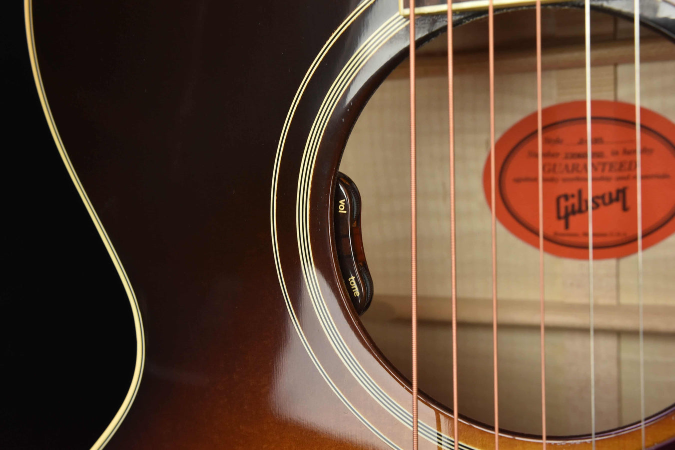 Gibson J-185 Original Vintage Sunburst (New Guitar)