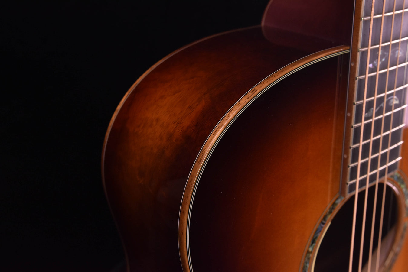 Breedlove Masterclass Drednought Carmel Burst E Bearclaw Sitka/ Koa- Discontined 2017 Model