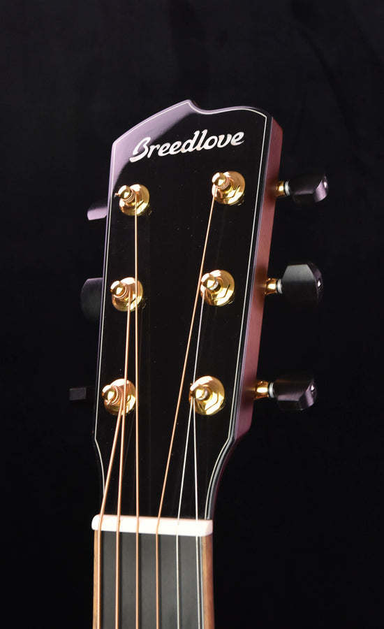 Breedlove Masterclass Drednought Carmel Burst E Bearclaw Sitka/ Koa- Discontined 2017 Model