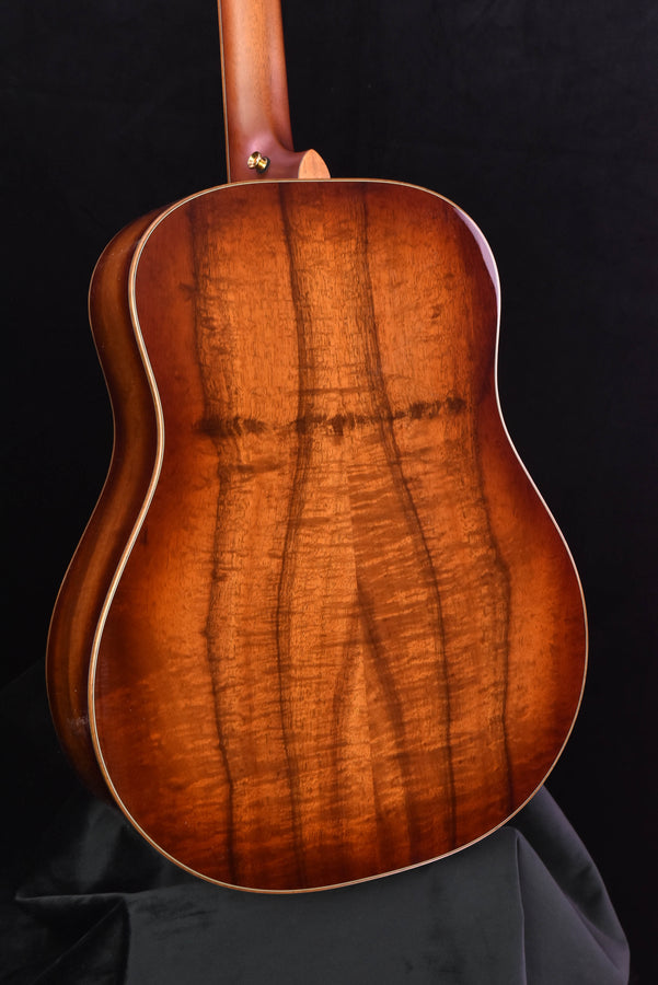 Breedlove Masterclass Drednought Carmel Burst E Bearclaw Sitka/ Koa- Discontined 2017 Model