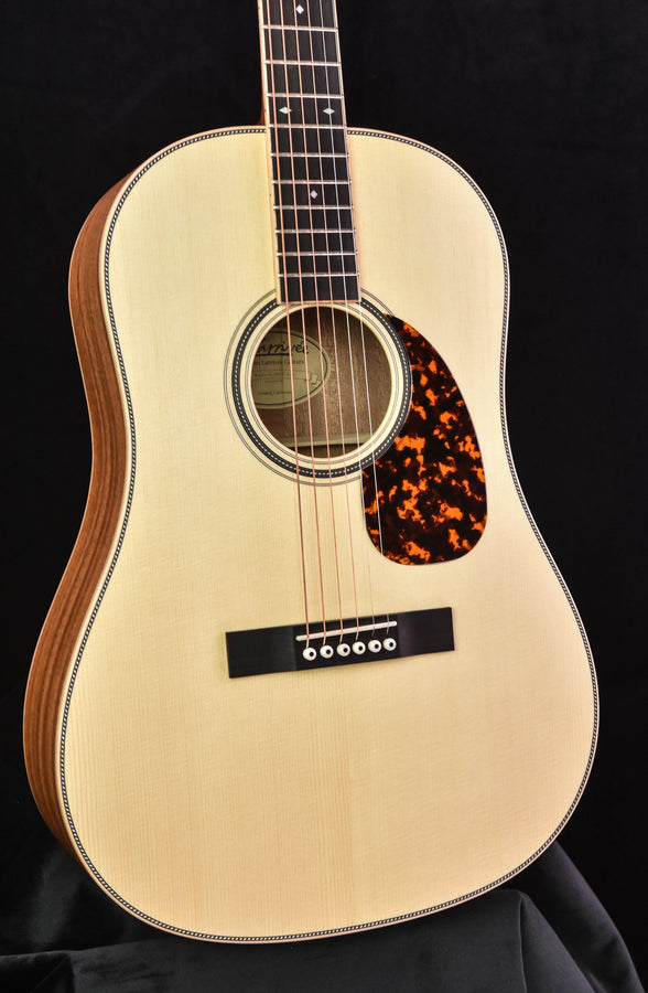 Larrivee SD-40 Mahogany and Alpine Moon Spruce top!