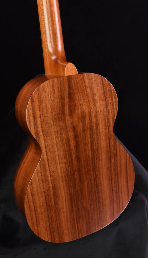 Kamaka HF-3 Tenor Ukulele