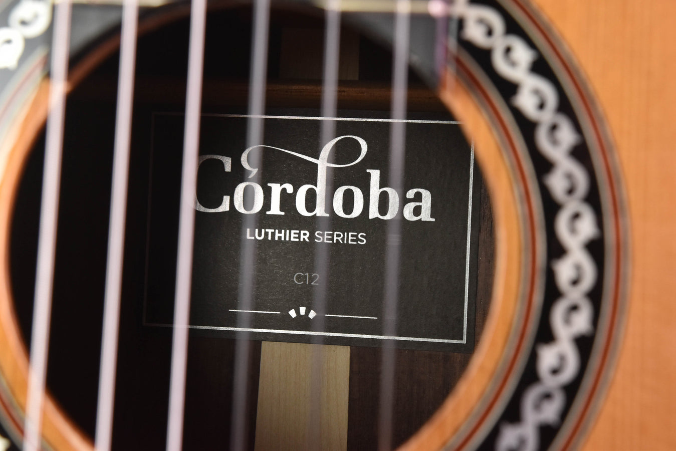 Cordoba C12 Cedar top Classical with case