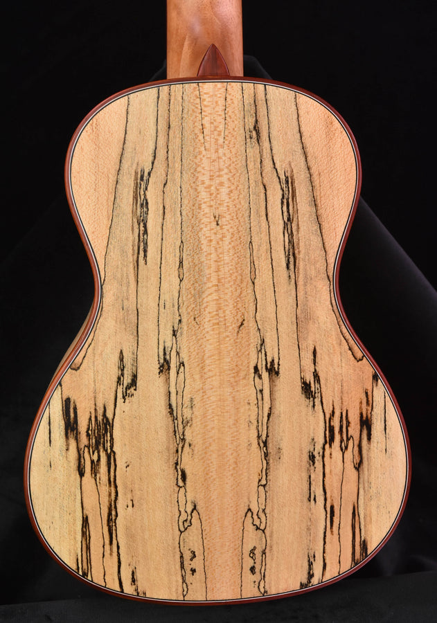 Ukulele-Ansicht der Rückseite mit dunklen Spalted-Maserungen und Einfassung am Rand