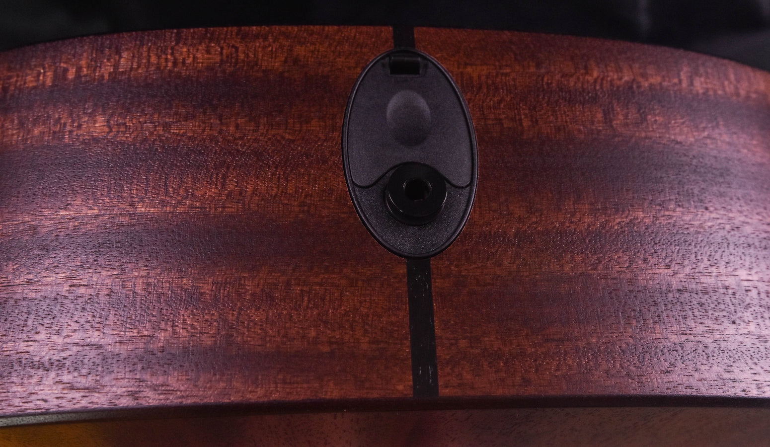 Taylor AD27E "American Dream" Sapele/Mahogany with ES2 Electronics with Aero Case