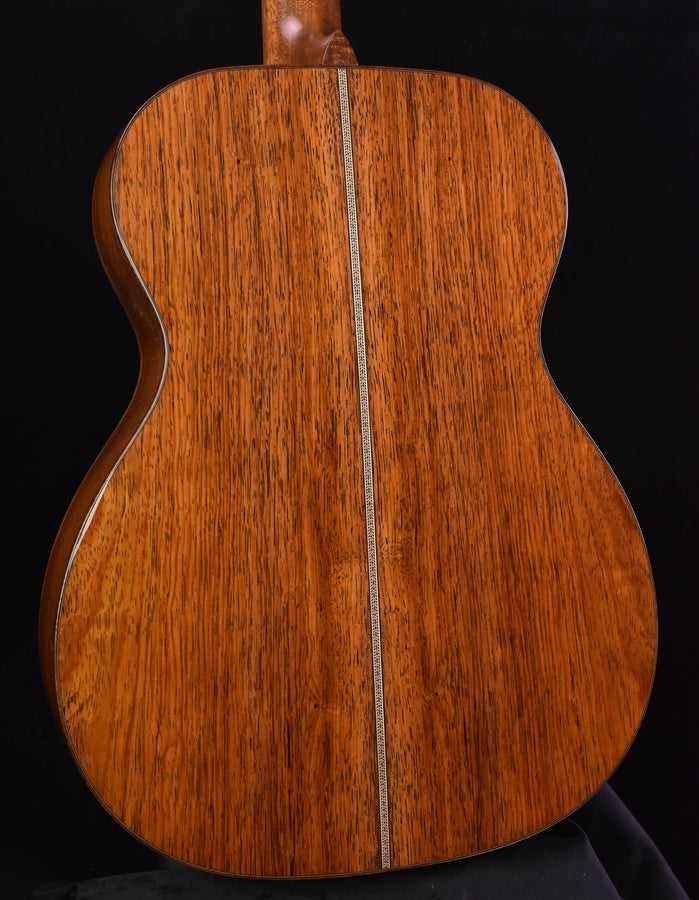 Martin Custom Shop 000-14 Fret Size Guatemalan Rosewood Abalone binding Torch headstock inlay