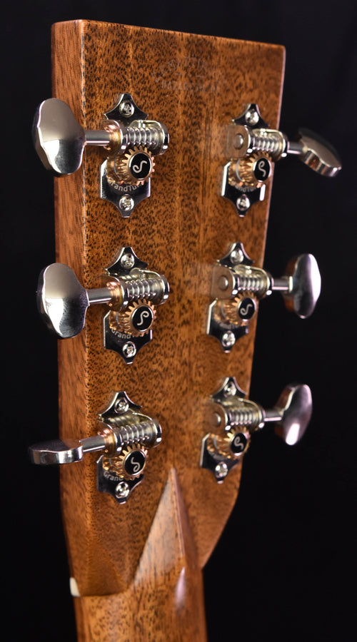 Martin Custom Shop 000-14 Fret Size Guatemalan Rosewood Abalone binding Torch headstock inlay