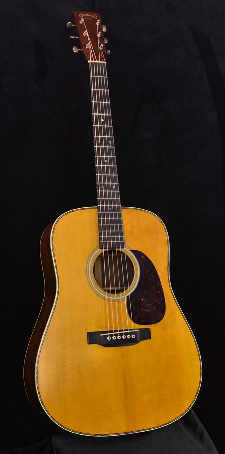 Martin D-28 Authentic 1937 VTS "Aged"