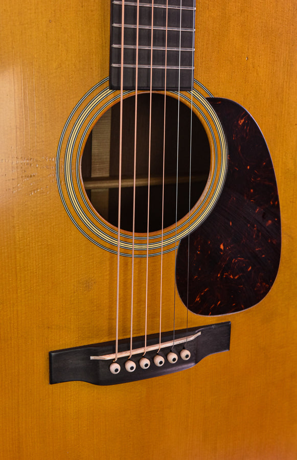 Martin D-28 Authentic 1937 VTS "Aged"