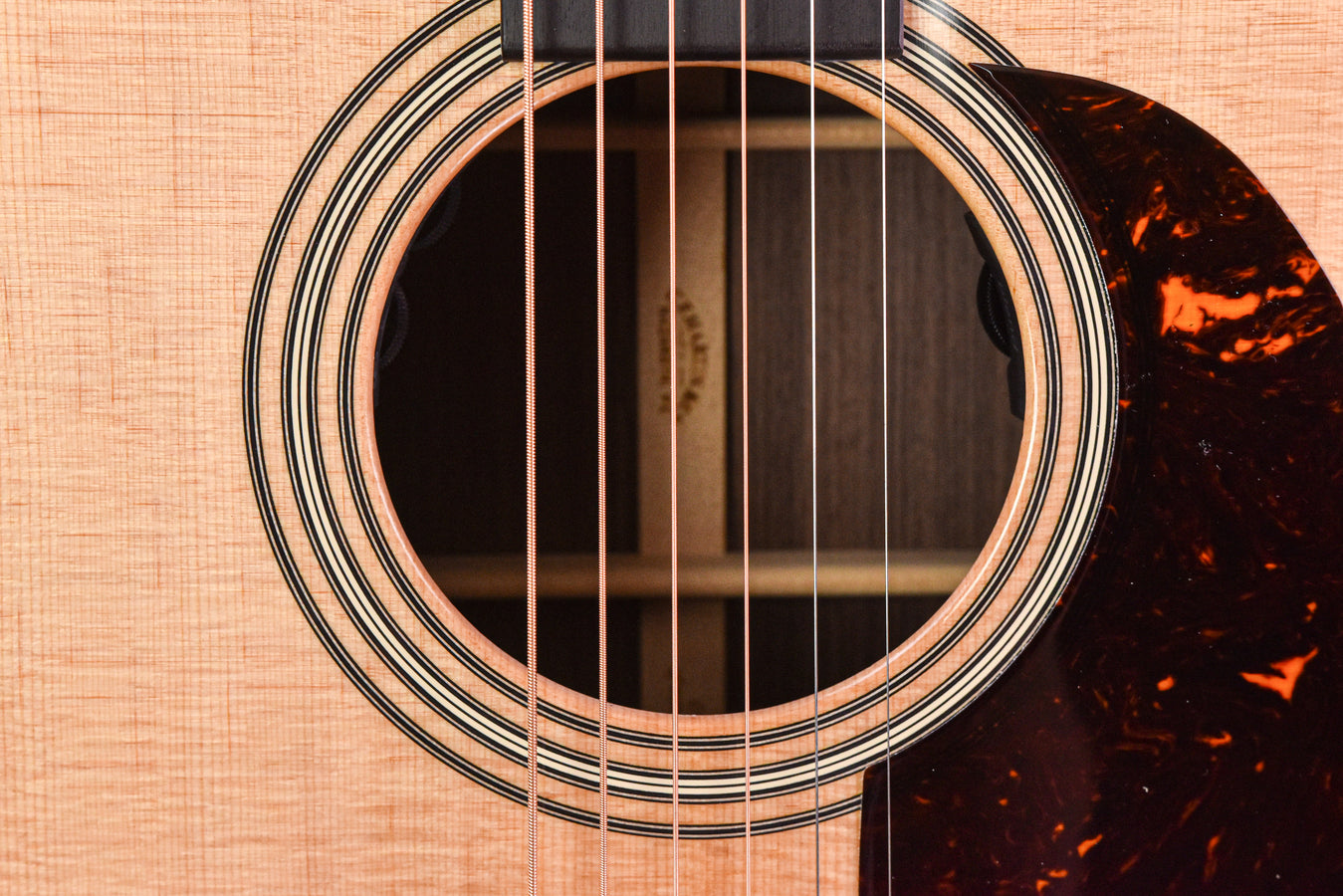 Martin 000-28E Modern Deluxe