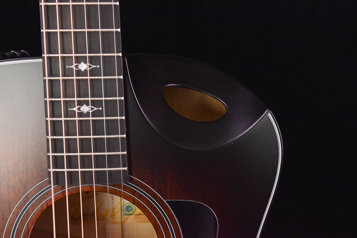 Taylor 326CE V-Class Urban Ash/ Mahogany