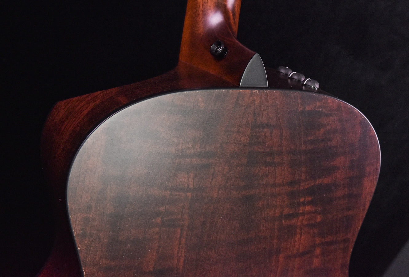 Taylor 326CE V-Class Urban Ash/ Mahogany
