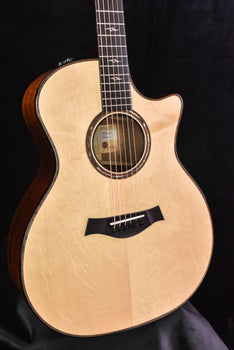 taylor custom ga limited edition  bearclaw engelmann spruce and quilted sapele