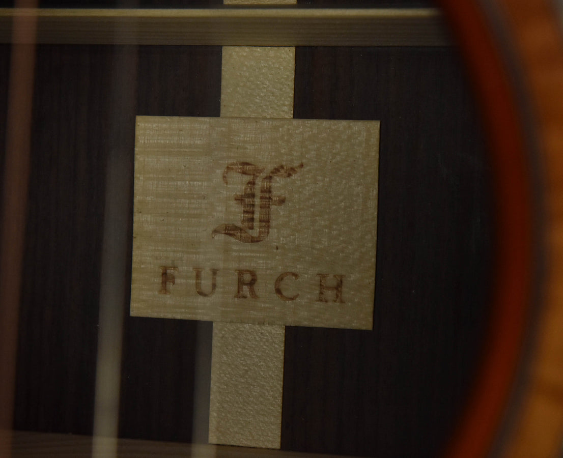 Furch Master's Choice Red Series Grand Auditorium Cutaway Sunburst Sitka Spruce Top/ Indian Rosewood Back and Sides SPA Pickup Sunburst