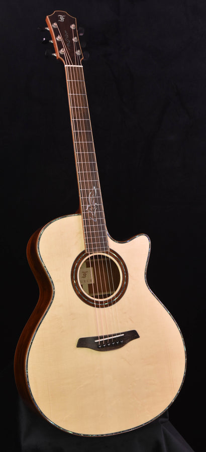 Furch Red Series Grand Auditorium Cutaway Alpine Spruce Top/Cocobolo Back and Sides