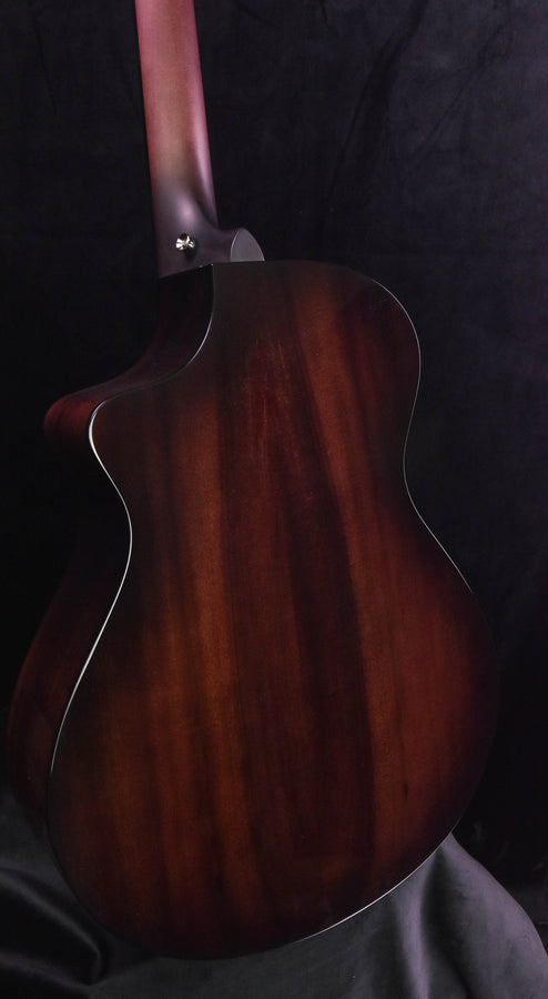 Breedlove Oregon Concert Black Cherry CE LTD