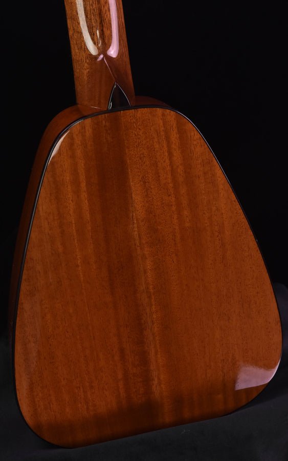 Romero Creations Daniel Ho 6 String Steel String Sitka Spruce/ Mahogany