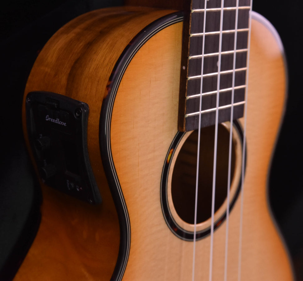 Breedlove Lu'au Concert Ukulele Natural Shadow E Sitka Spruce/ Myrtlewood