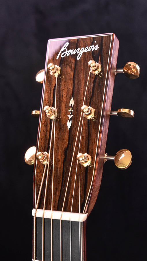 Used 2020 Bourgeois "The Coupe" 12 Fret 00 "Aged Tone" Bearclaw Sitka Spruce / Flamed Mahogany -MINT!