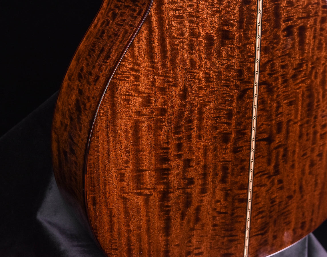 Used 2020 Bourgeois "The Coupe" 12 Fret 00 "Aged Tone" Bearclaw Sitka Spruce / Flamed Mahogany -MINT!