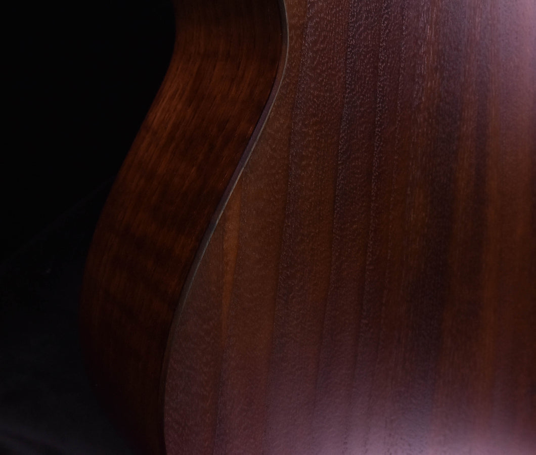 Taylor GTe Urban Ash Guitar