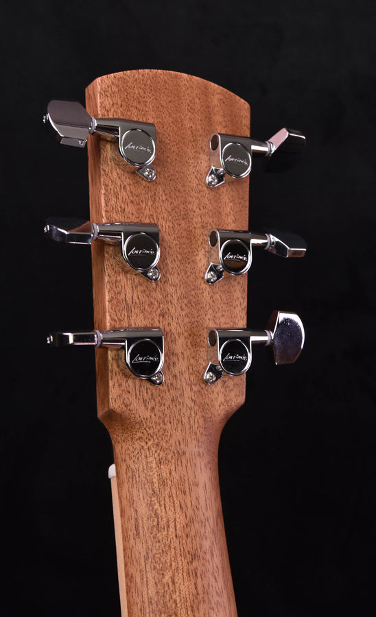 Larrivee LV-03 Bhilwara and Moon Spruce