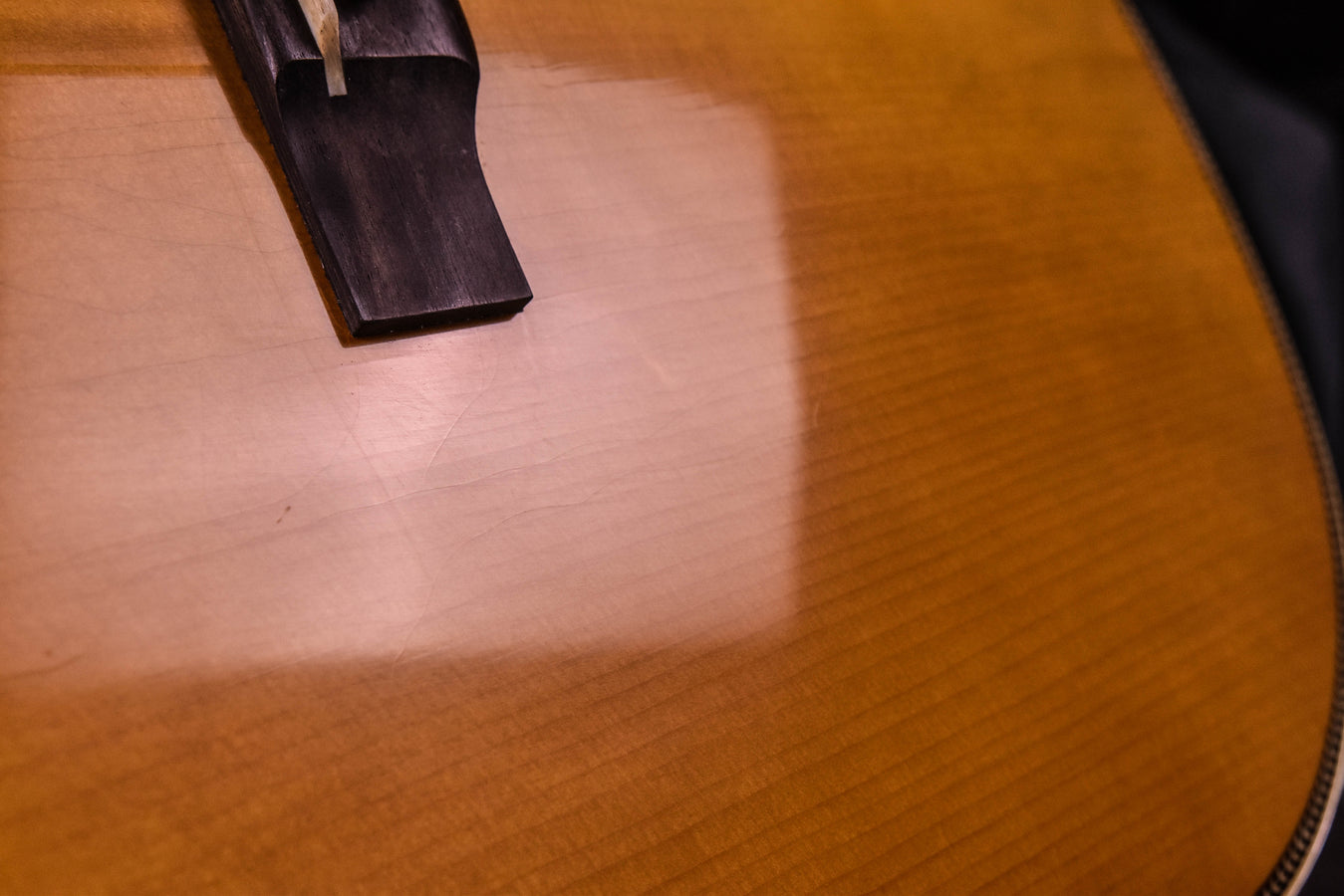 Martin D-28 Authentic 1937 Custom Shop Expert Model