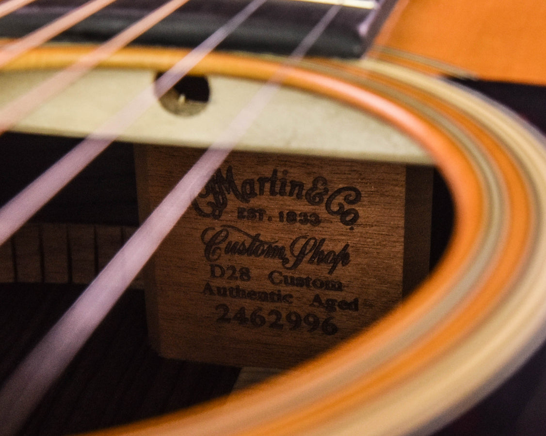 Martin D-28 Authentic 1937 Custom Shop Expert Model