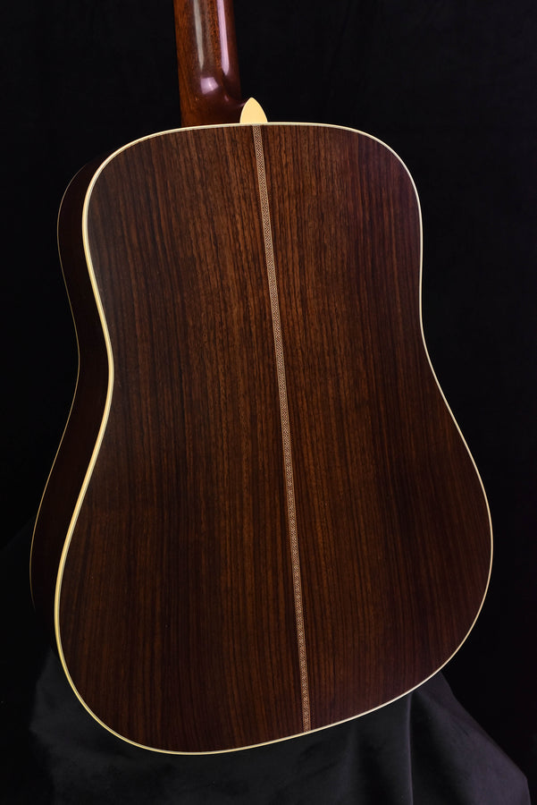 Martin D-28 Authentic 1937 Custom Shop Expert Model