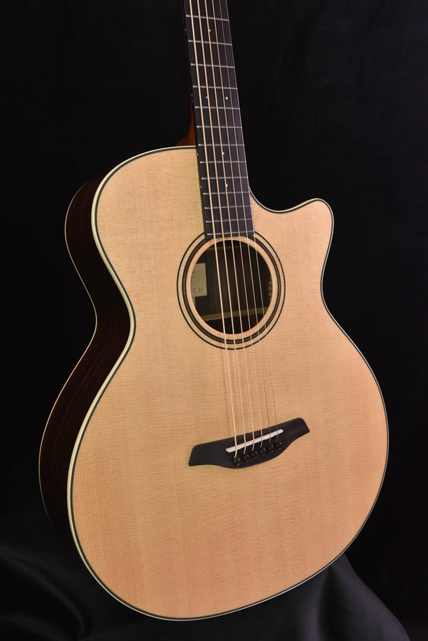 Furch Green Baritone cutaway Sitka Spruce/ Indian Rosewood BARc-SR