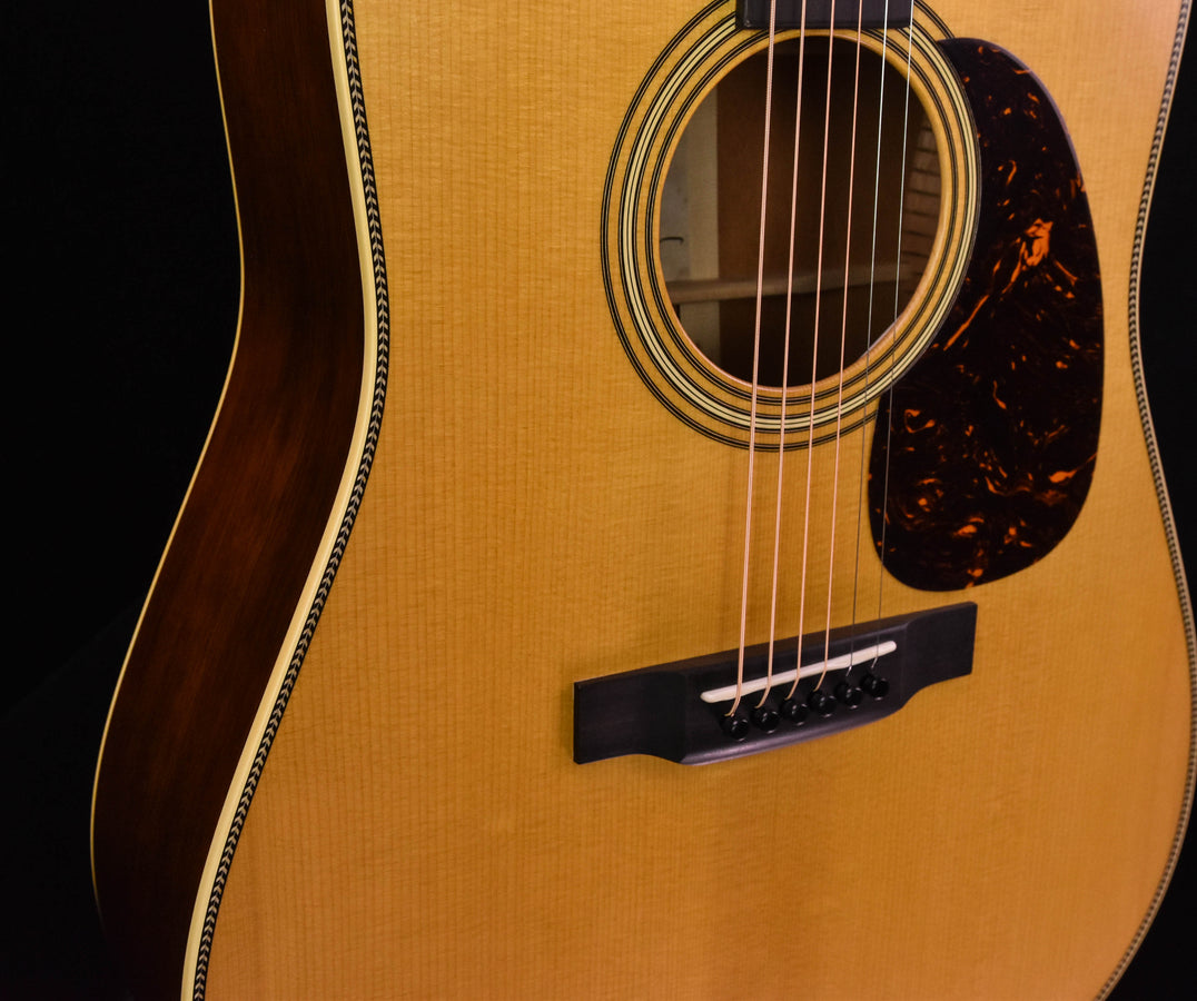 Martin D-35 David Gilmour Custom Signature Model