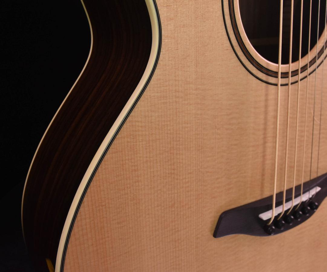 Furch Green Baritone cutaway Sitka Spruce/ Indian Rosewood BARc-SR