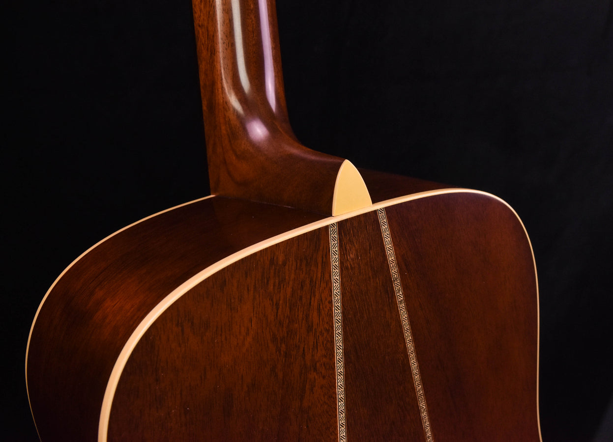 Martin D-35 David Gilmour Custom Signature Model