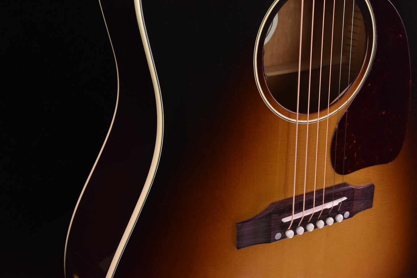 Gibson J-45 Standard Vintage Sunburst