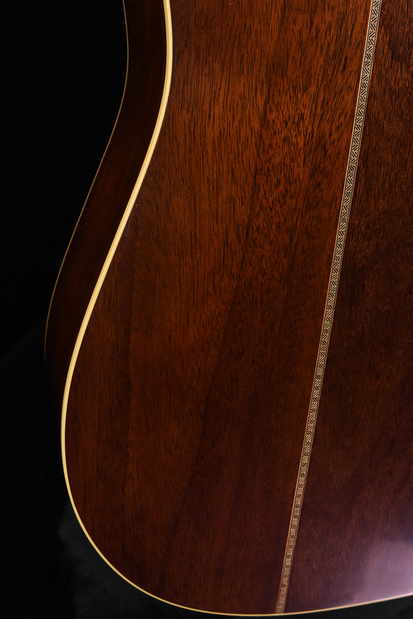 Martin D-35 David Gilmour Custom Signature Model